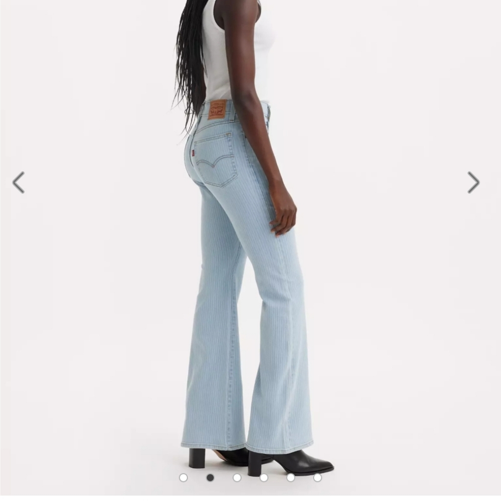 NWT --- Levi's 726 High Rise Flare Women's Jeans - Picture 2 of 8